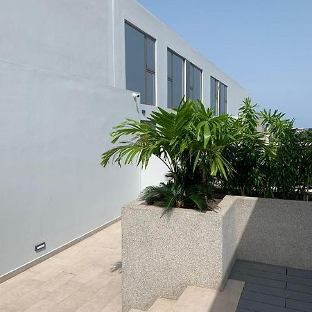 Rt Properties @ The Lennox Airport Residential Accra Extérieur photo