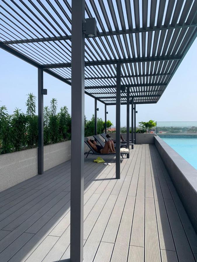 Rt Properties @ The Lennox Airport Residential Accra Extérieur photo