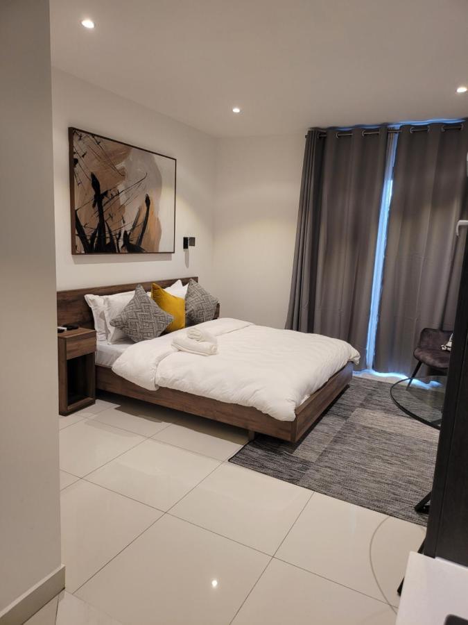 Rt Properties @ The Lennox Airport Residential Accra Extérieur photo